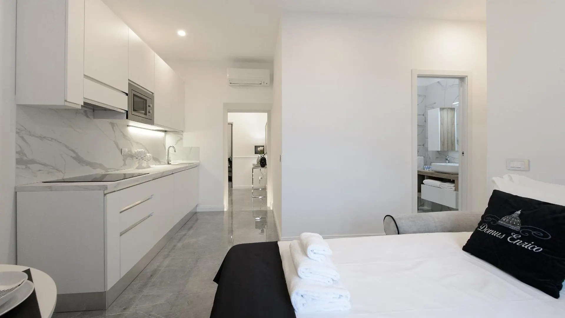 Domus Enrico Apartment Rome