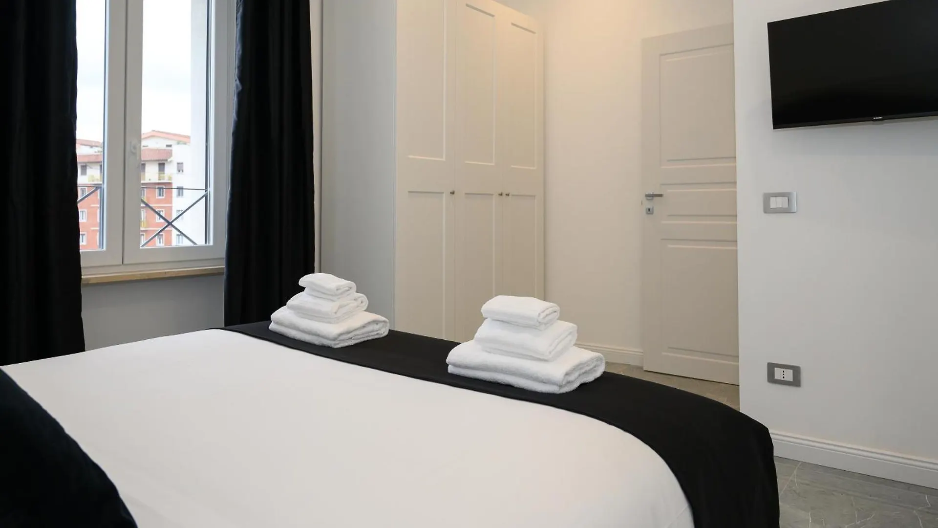 Domus Enrico Apartment Rome